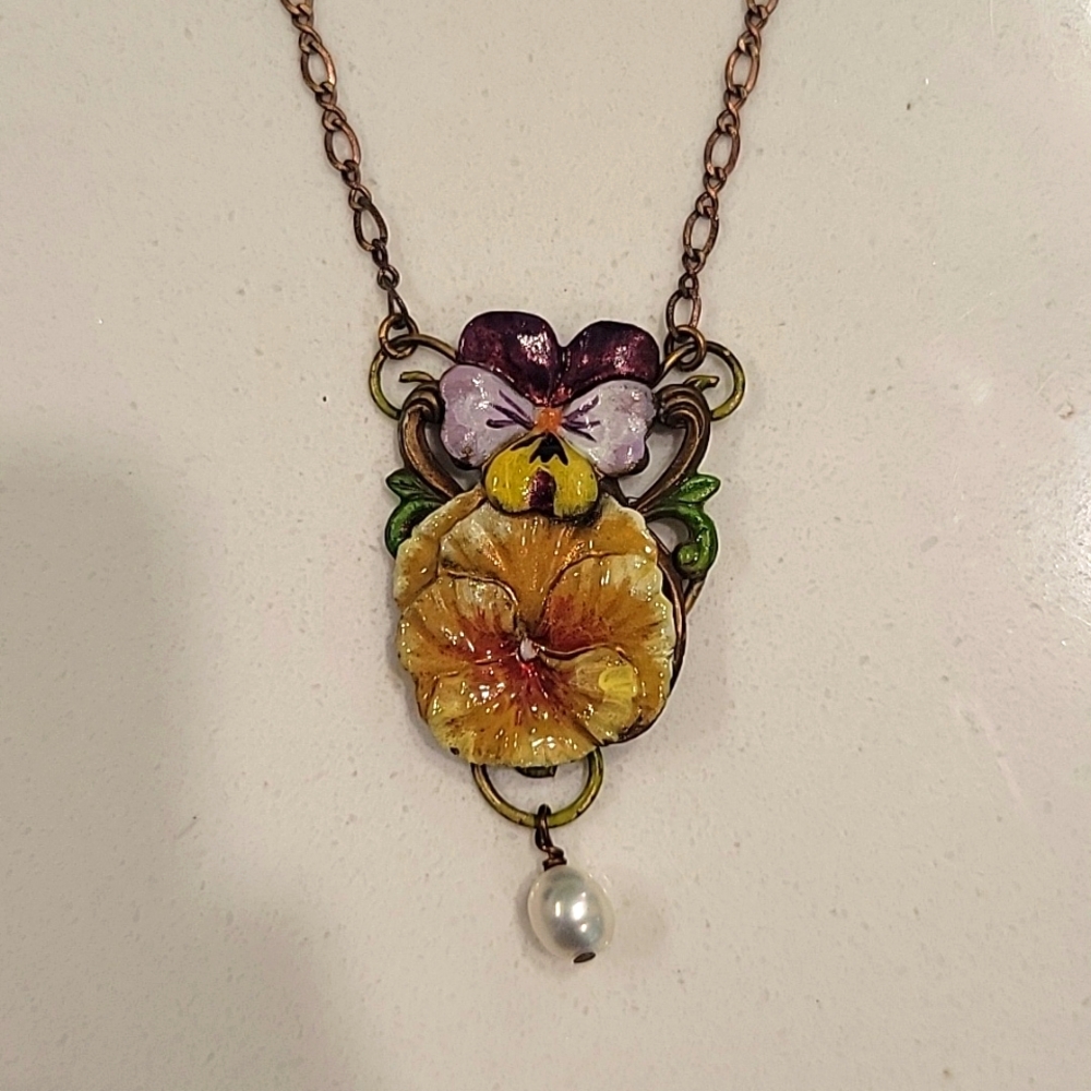 SOLD !! ✨ Vintage Copper Necklace with Handpainted Pendant ✨